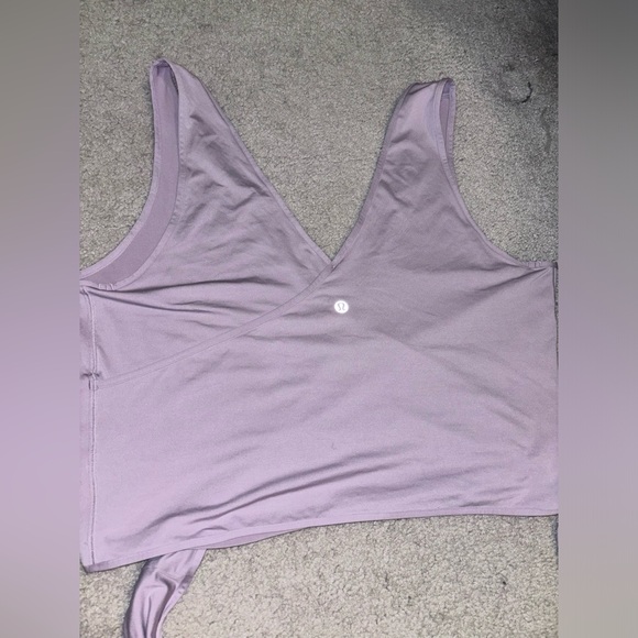 Lululemon Cropped Wrap Top | Size M/L - Picture 2 of 3
